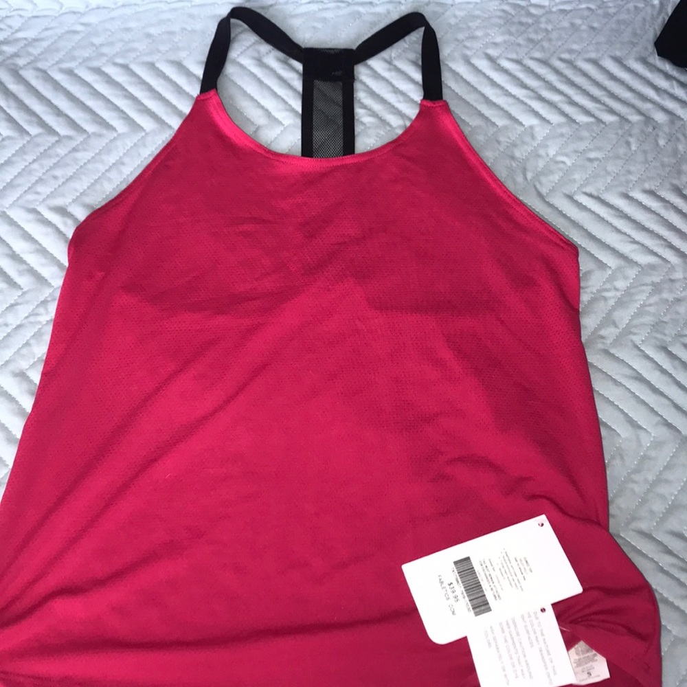 NWT Fabletics Eunice tank